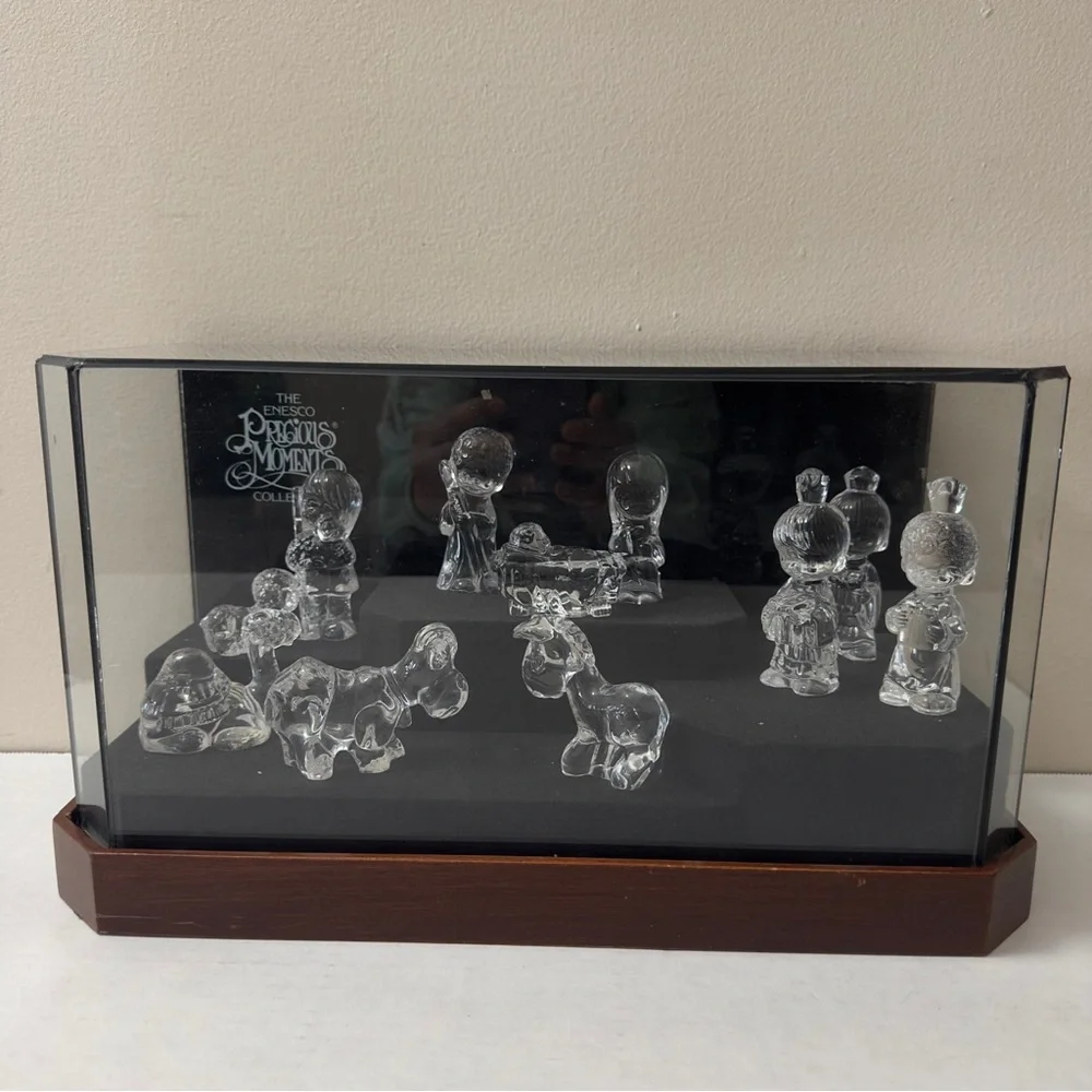 VTG Enesco Precious Moments 11 Pc Lead Crystal Nativity Set w/ Display Case
